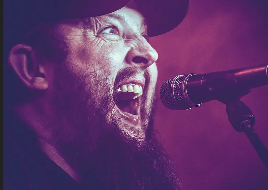 Bob Wayne hits the road with the Boss Hoss today; announces first headline shows this summer